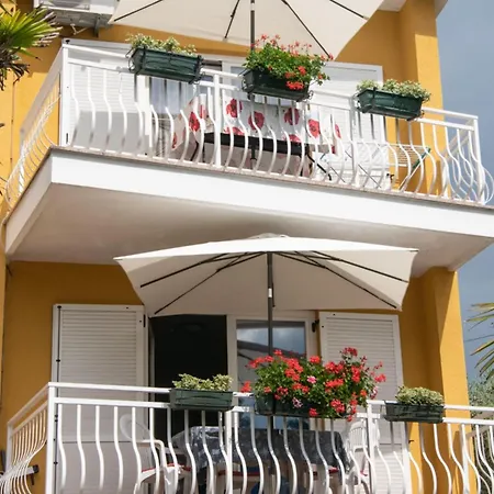 Apartmán With Balcony A1